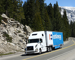 Full Service Mover - Truck in Mountains